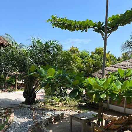 African Treasure Beach Resort Kokrobite Eksteriør bilde