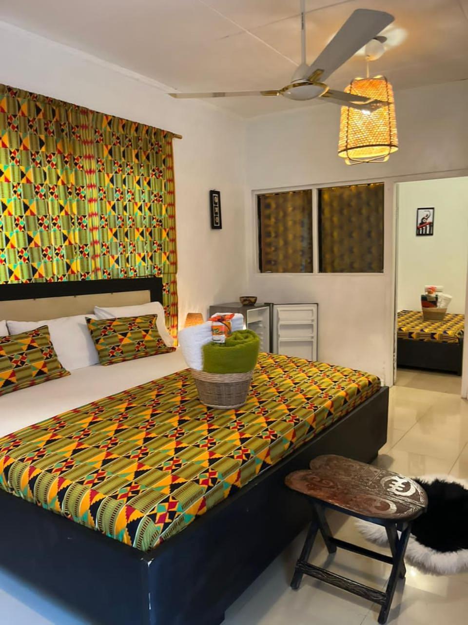 African Treasure Beach Resort Kokrobite Eksteriør bilde