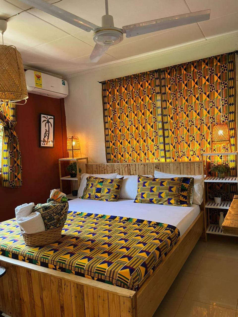 African Treasure Beach Resort Kokrobite Eksteriør bilde
