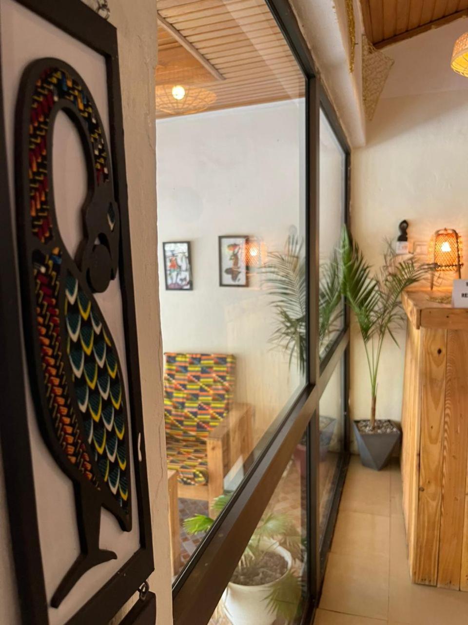 African Treasure Beach Resort Kokrobite Eksteriør bilde