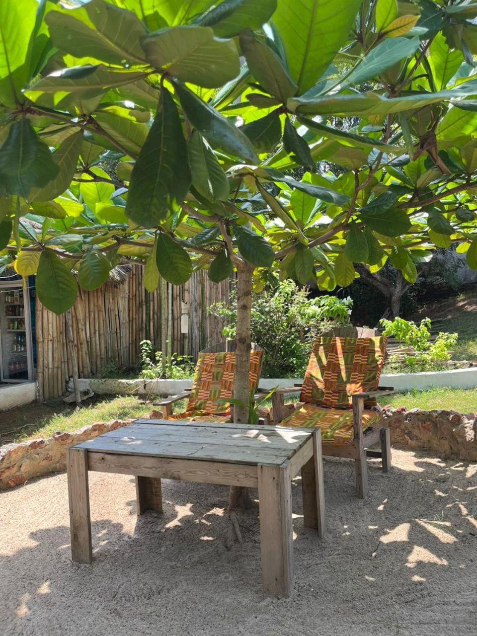 African Treasure Beach Resort Kokrobite Eksteriør bilde