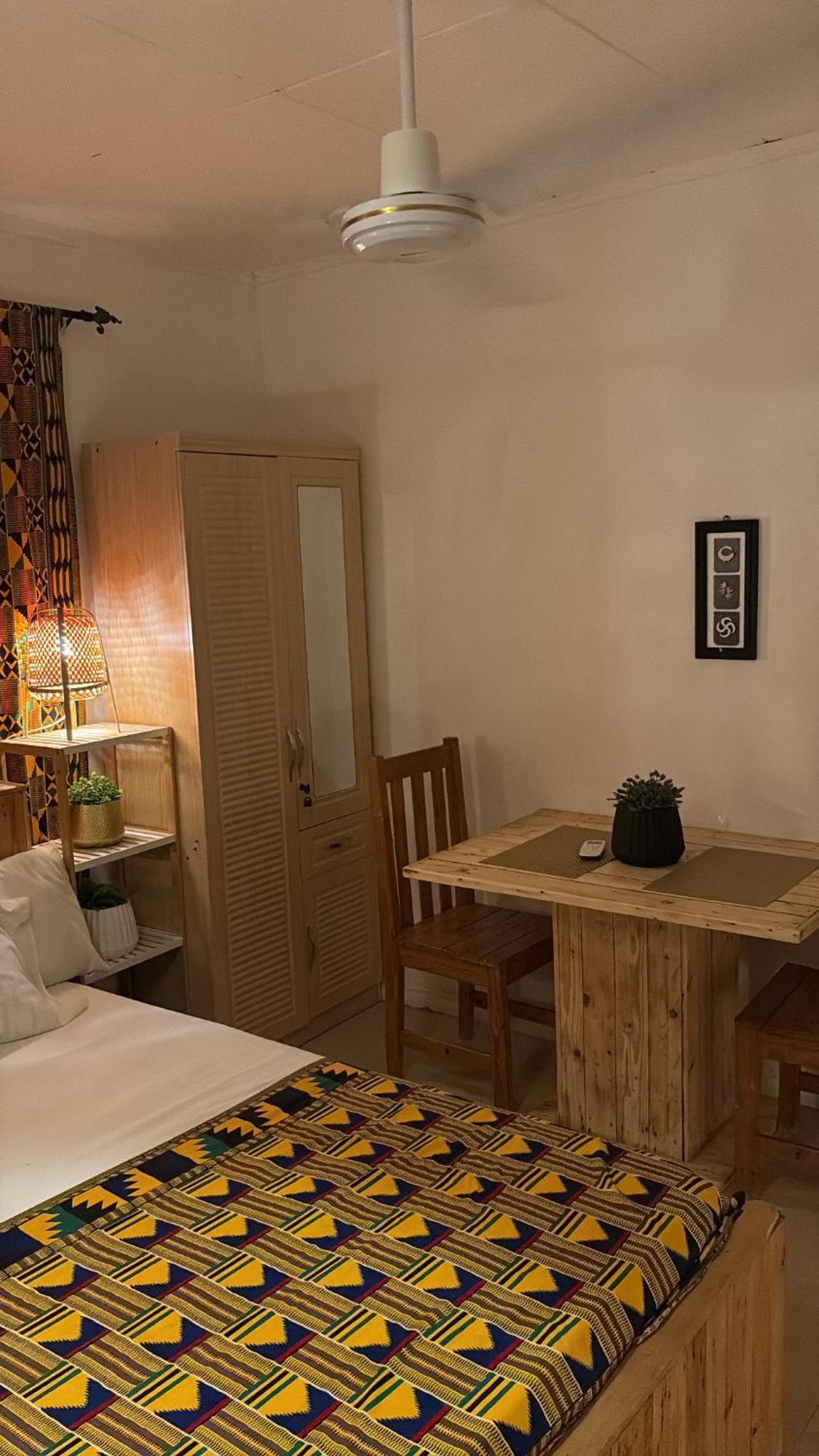 African Treasure Beach Resort Kokrobite Eksteriør bilde